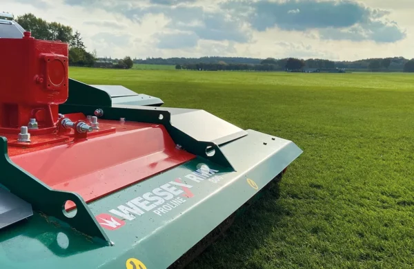 Wessex Rmx Tri-Deck Mowers Rmx-500-G2 | Rmx-620-G2 | Rmx-680-G2 | Rmx-800-G2 | Middlewich Machinery Wessex rmx tri-deck mowers rmx-500-g2 | rmx-620-g2 | rmx-680-g2 | rmx-800-g2 - image 3