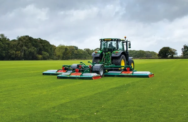 Wessex Rmx Tri-Deck Mowers Rmx-500-G2 | Rmx-620-G2 | Rmx-680-G2 | Rmx-800-G2 | Middlewich Machinery Wessex rmx tri-deck mowers rmx-500-g2 | rmx-620-g2 | rmx-680-g2 | rmx-800-g2