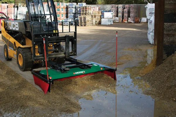 Wessex broomex c-max push brooms - image 4